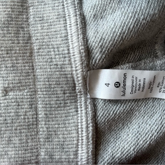 Lululemon gray joggers size 4 - Picture 2 of 5